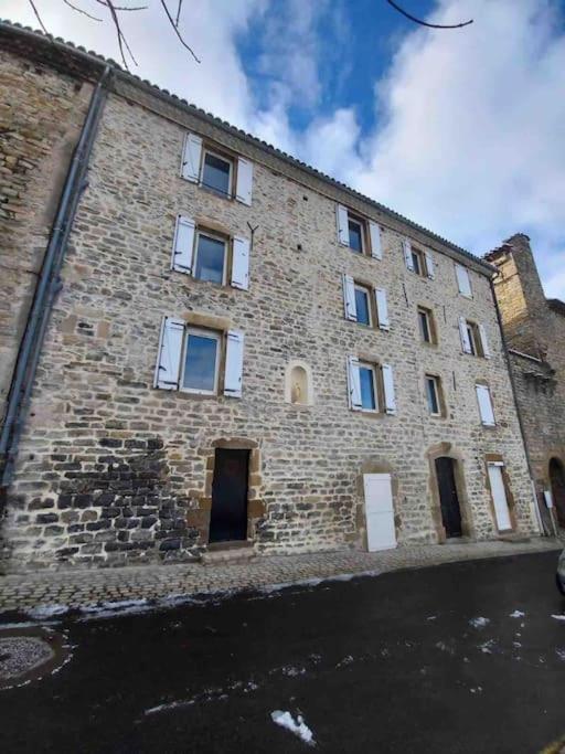Logement Moderne Au Coeur Du Village Saint-Georges-de-Luzençon Εξωτερικό φωτογραφία